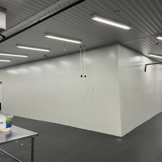 Cold Refrigerated Warehouse - Custom